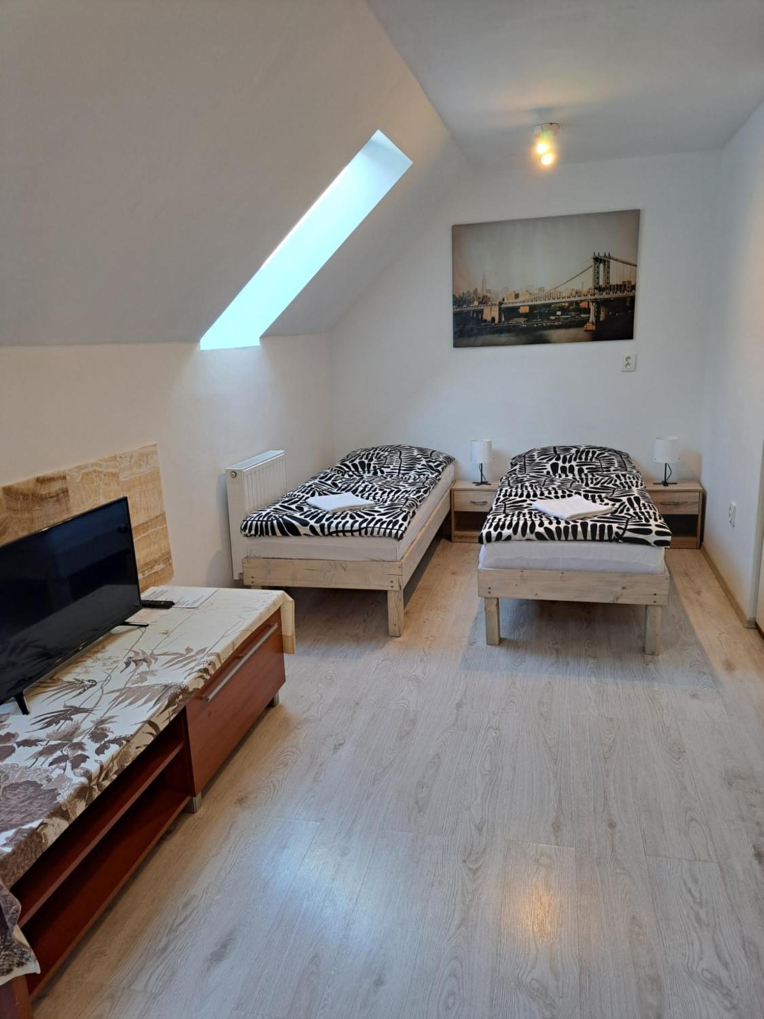 Apartmany Amalia Piest'any Luaran gambar